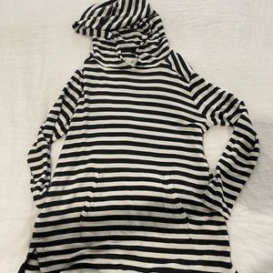 Lou and grey hooded tunic